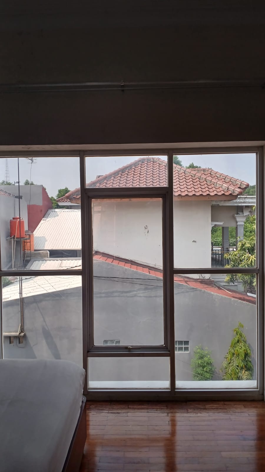 Kaca film jendela rumah